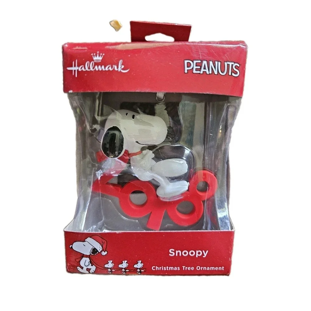 Hallmark Peanuts 2018 Snoopy kicking up his Feet Chilling Ornament Red Box